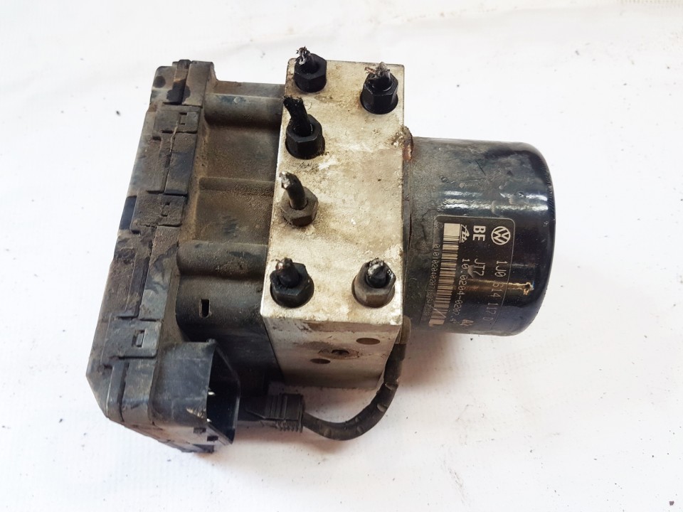 1J0907379P Audi A3 1999 ABS Unit (ABS Brake Pump)