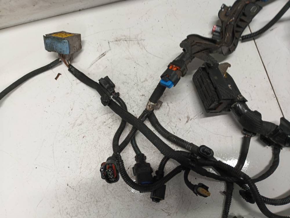 9804989980 Citroen C4 Picasso 2016 Vadu pinumi un vadu komplekti - Thumbnail 4