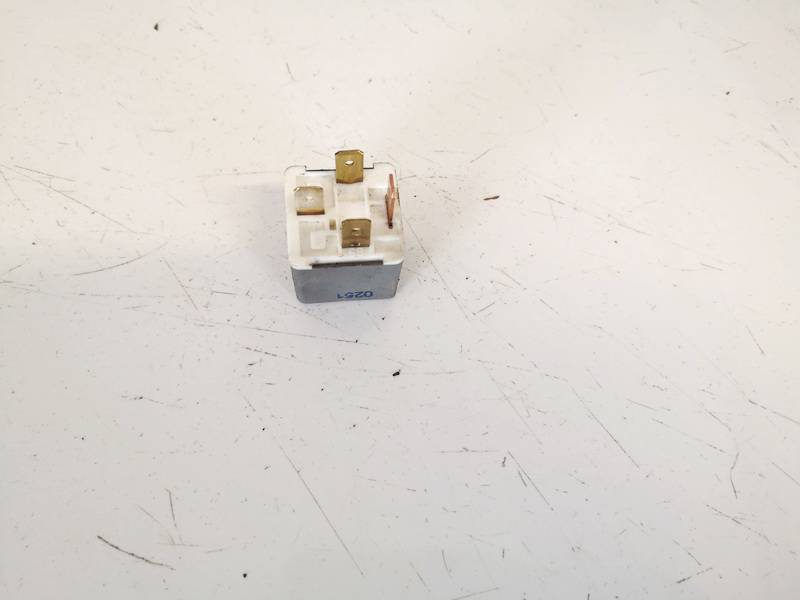 141951253B Audi A3 2001 Relay module - Thumbnail 2
