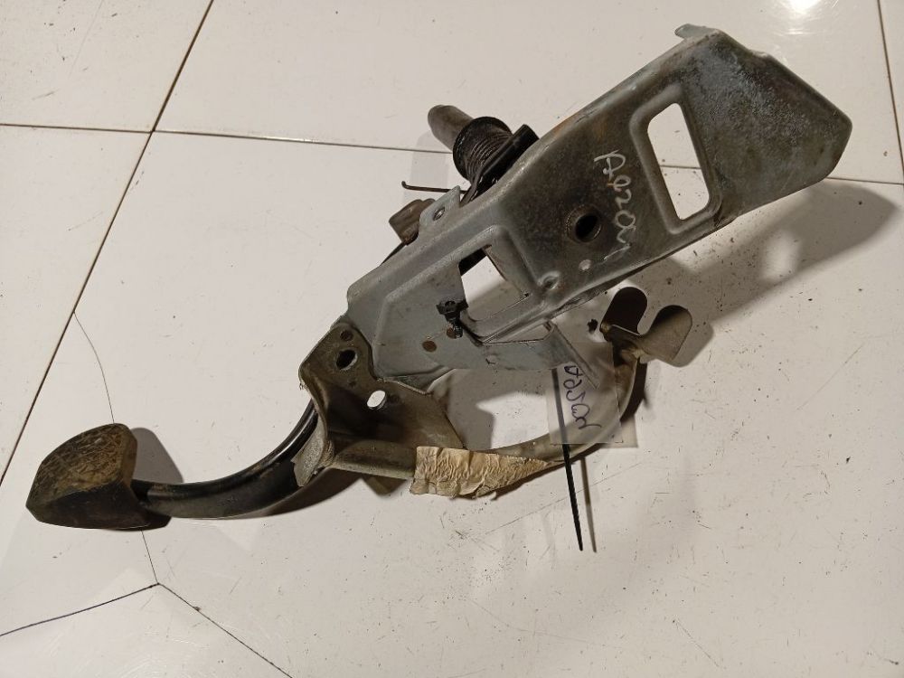 SAAB 9-3 2004 Stabdziu pedalas - Thumbnail 4