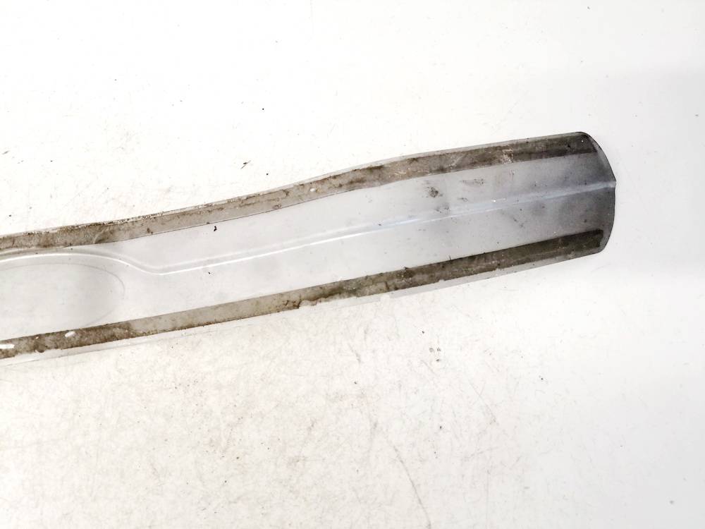 Ford Mondeo 2010 Moldura protectora del borde trasero - TRASERO DERECHO - Thumbnail 3