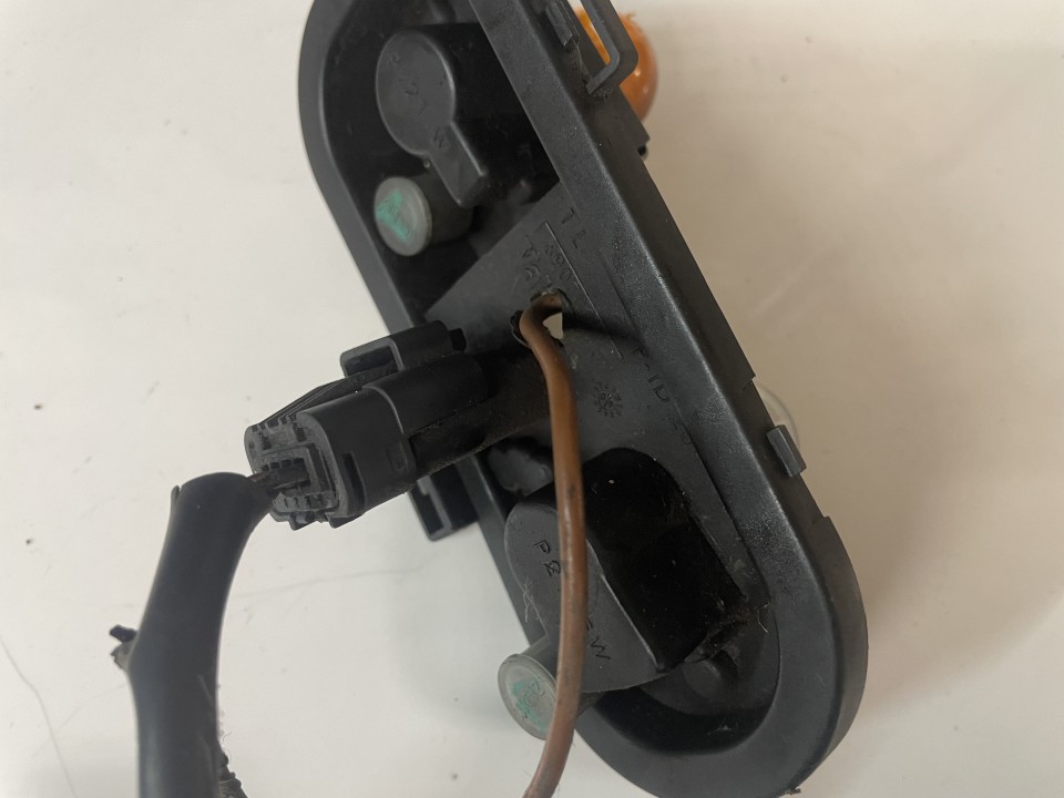 89070311 USED Tailight Bulb Holder (Lamp Carrier) Nissan Qashqai 2007 2