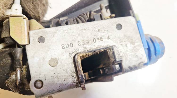 8D0839016A Audi A6 1996 Zamek drzwi - TYLNE PRAWE - Thumbnail 3