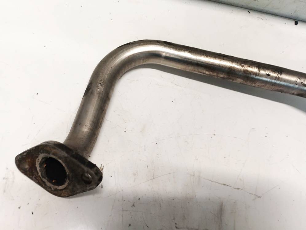 03G131521A Volkswagen Touran 2003 Tuyau de soupape EGR - Thumbnail 3