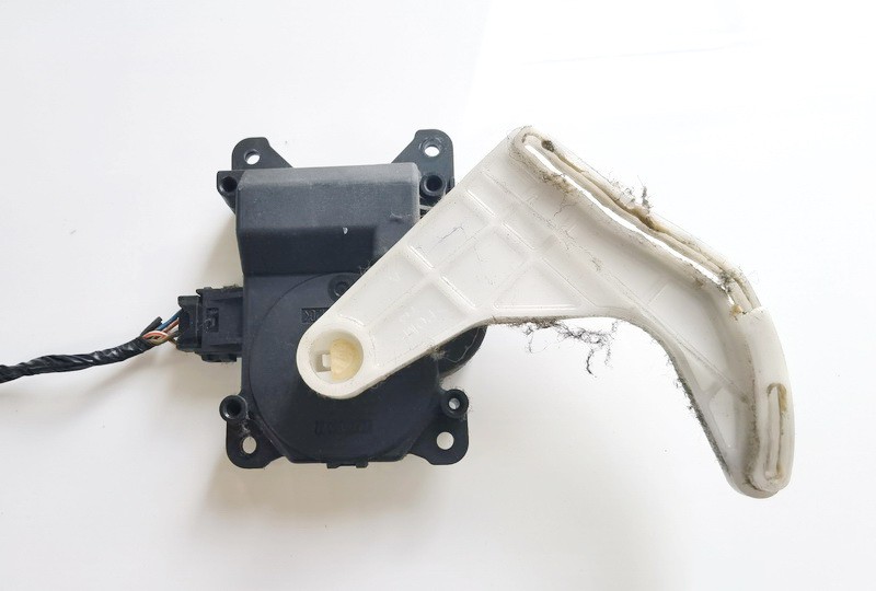TOYOTA COROLLA Stellmotor Für Heizung – Gebraucht, Funktionsfähig – Artikelnummer AE0637008930