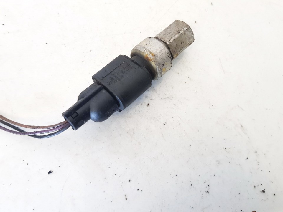 1J0973203 N/A Engine Coolant Water Temperature Sensor (Temp Sensor