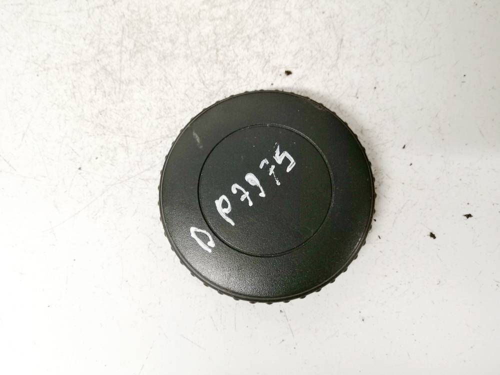 1J0881673 Volkswagen Jetta 2006 Wykończenie wnętrza (plastikowe elementy)