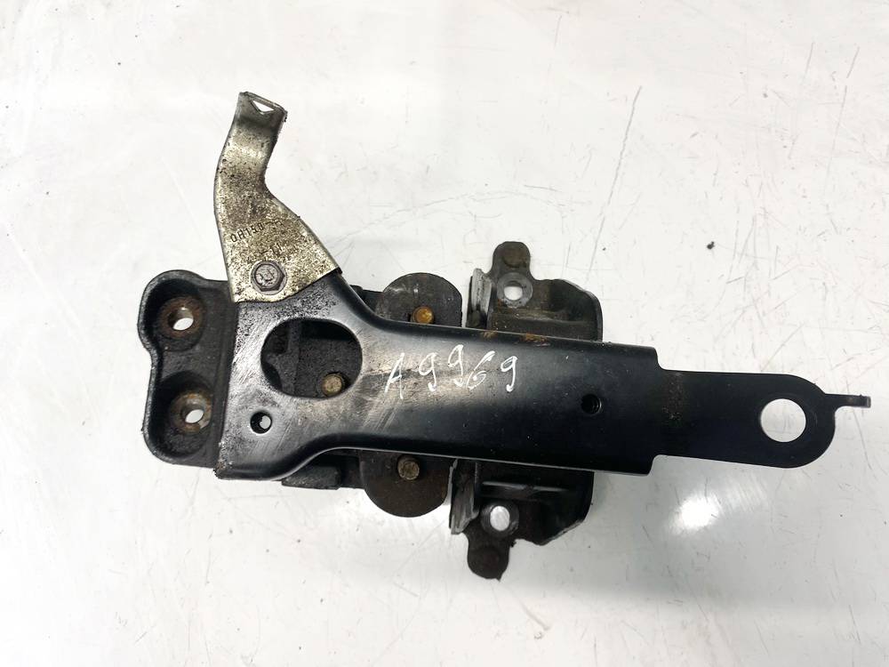 Toyota Aygo 2012 Engine Mounting and Transmission Mount (Engine support)