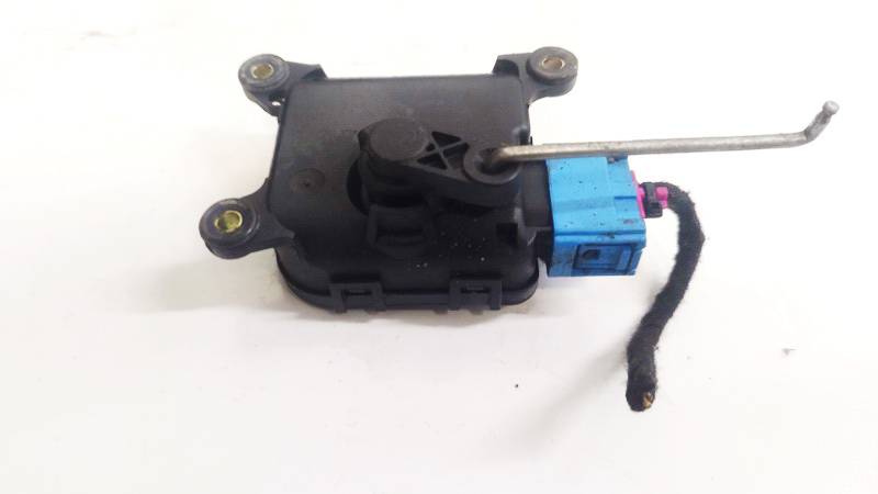 4B1820511M Audi A6 2001 Stellmotor Heizungsstellmotor Gebläse - Thumbnail 3