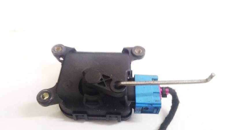 4B1820511M Audi A6 2001 Stellmotor Heizungsstellmotor Gebläse - Thumbnail 2