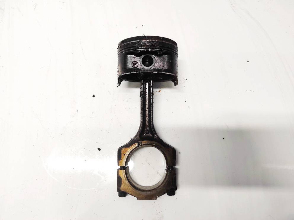 Mazda Xedos-9 2000 Piston and Conrod (Connecting rod)