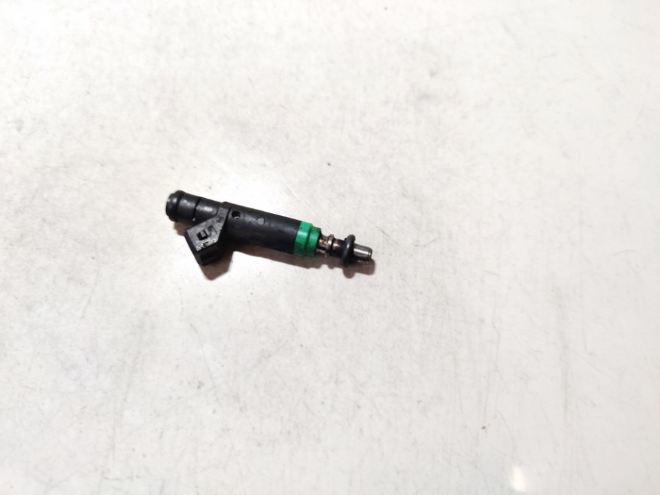7525721 BMW X5 2004 Fuel Injector - Thumbnail 2