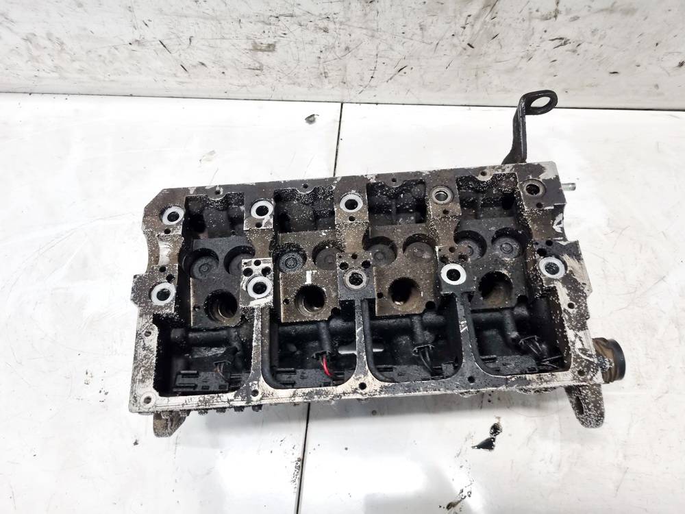 038103373R Audi A3 1999 Głowica silnika