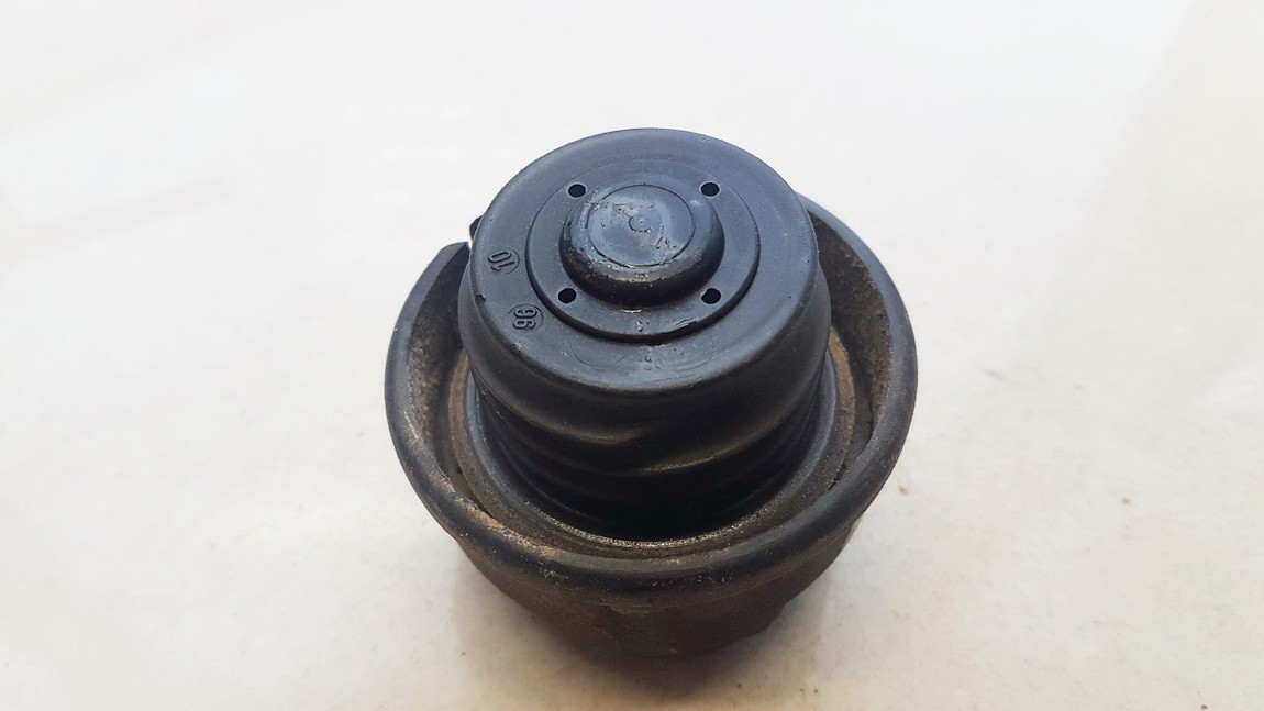 USED USED Fuel Tank Cap Audi A3 1997 1.8L EIS00946833 Used Auto