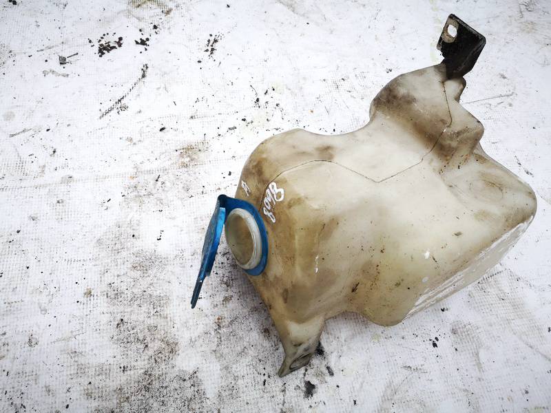 1J0955453N Volkswagen Golf 2001 Windshield Washer Reservoir tank (WASHER BOTTLE)