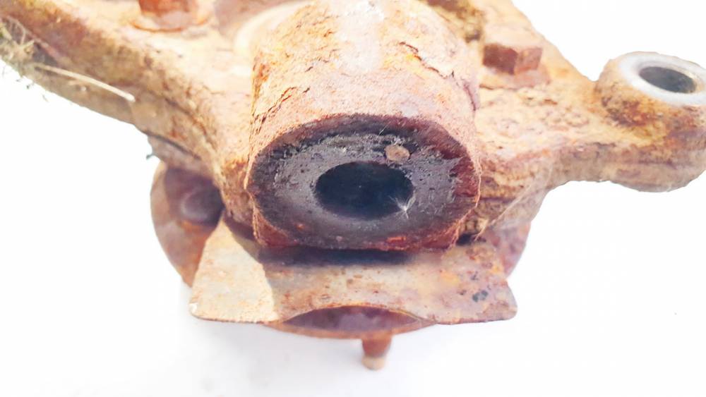 Chevrolet Captiva 2006 Pyörän navan kiinnike - EDESSÄ VASEMMALLA - Thumbnail 3