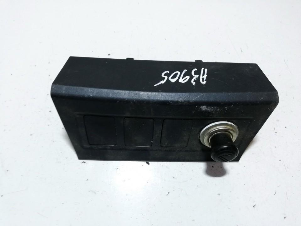 5544942010 Toyota RAV-4 2006 garniture intérieure