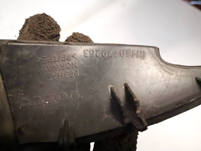 30779263 Volvo XC 70 2008 PLASTICOS-Otros soportes - Thumbnail 3