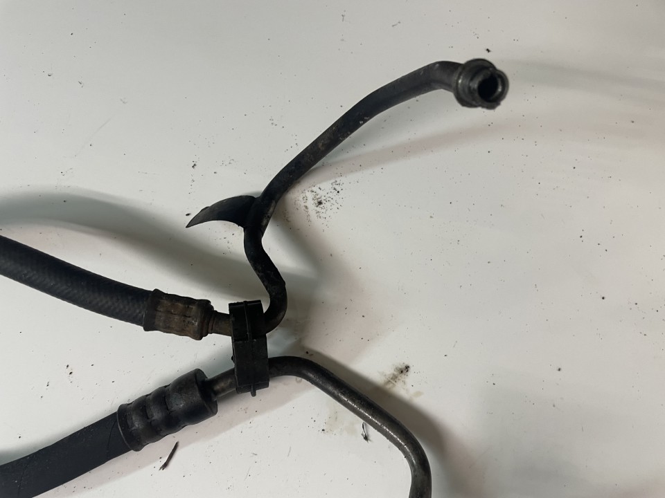 13122700 13122703 Power Steering Return Hose Opel Zafira 2006 1.9L
