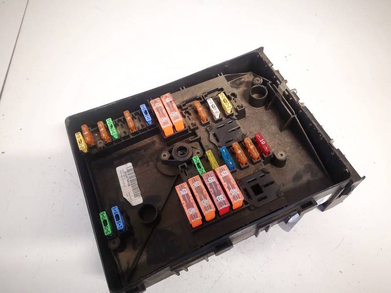 1K0937125 Skoda Octavia 2004 Drošinātāju kārba - Thumbnail 3