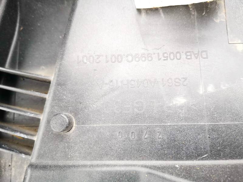 2S61A045H16A Ford Fiesta 2002 Durvju loga pacēlājs - PRIEKŠA PA LABI - Thumbnail 2