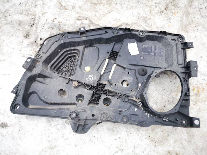 2S61A045H16A Ford Fiesta 2002 Durvju loga pacēlājs - PRIEKŠA PA LABI