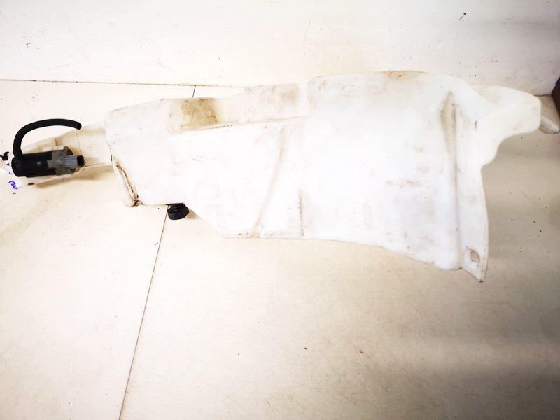 8x2317b613a 8x2317b613a Windshield Washer Reservoir tank (WASHER BOTTLE) Jaguar XF 2008 2.7L