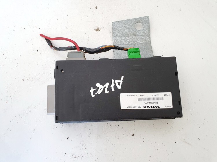 8698475 Volvo V50 2005 Other computers