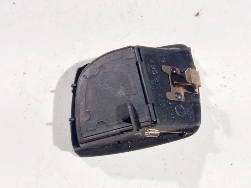 4B0819793 Audi A6 2002 Dash Vent (Air Vent Grille) - Thumbnail 2