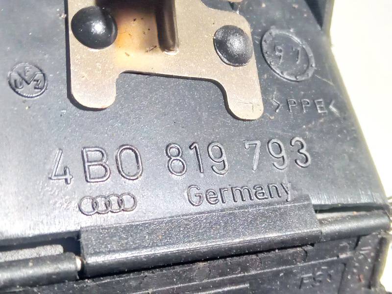 4B0819793 Audi A6 2002 Dash Vent (Air Vent Grille) - Thumbnail 3