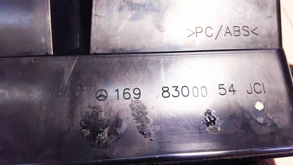 1698300054 Mercedes-Benz A-CLASS 2004 Salona gaisa restes - Thumbnail 3
