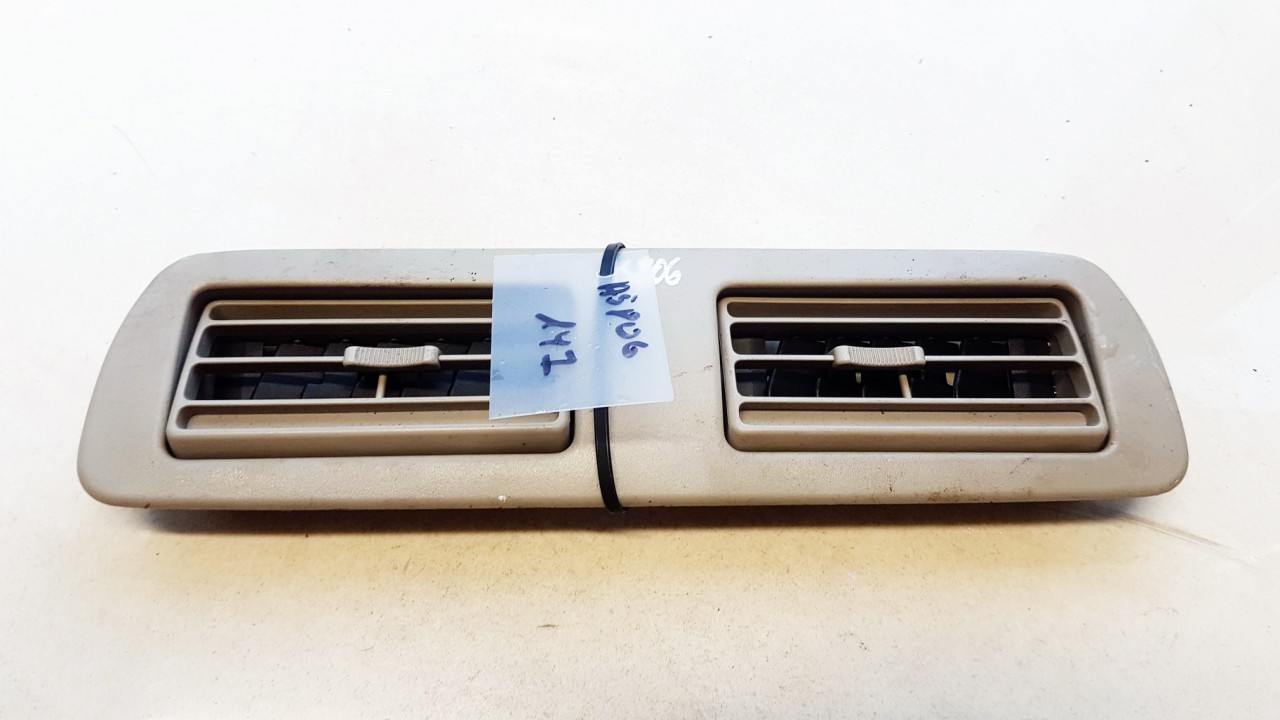 LC7361810 Mazda MPV 1999 Dash Vent (Air Vent Grille)