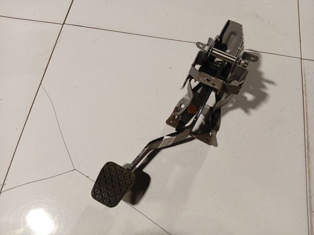 Mazda 6 2009 Pedal work, Brake pedal, Pedal bracket, Clutch pedal