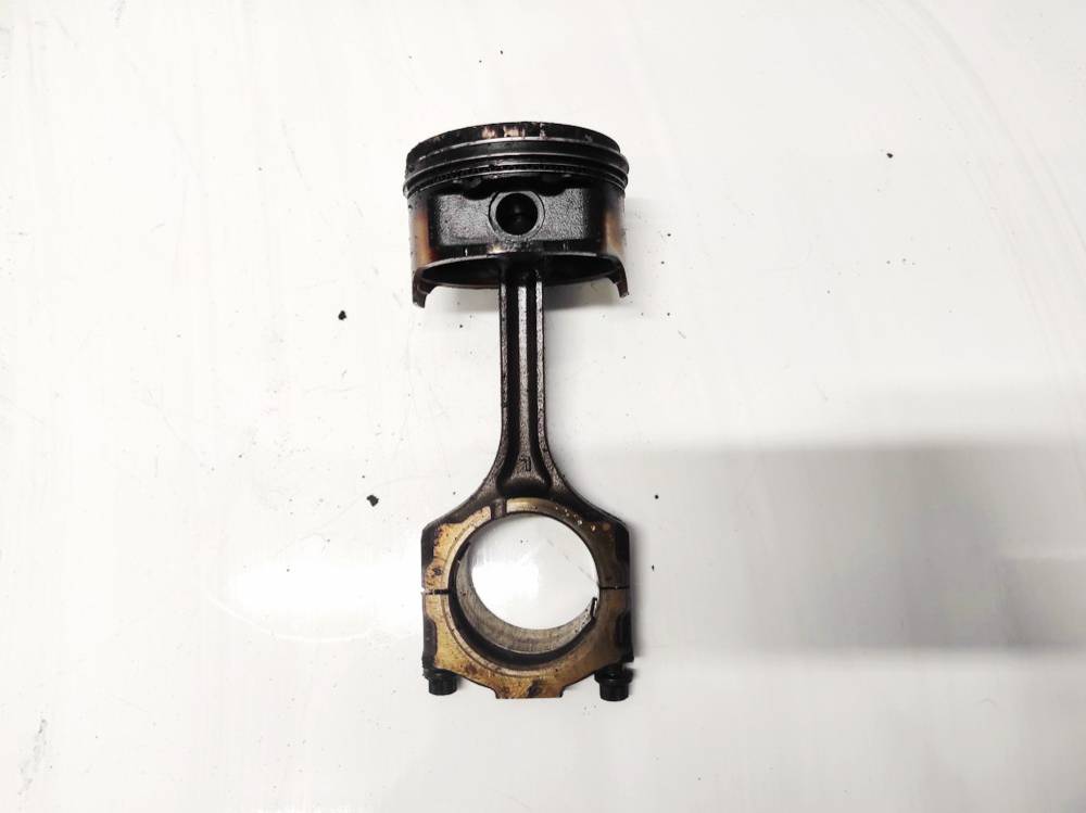 Mazda Xedos-9 2000 Piston and Conrod (Connecting rod)