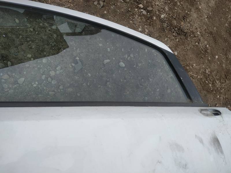 Opel Corsa 2008 Glass Trim Molding-weatherstripping - FRONT RIGHT - Thumbnail 3