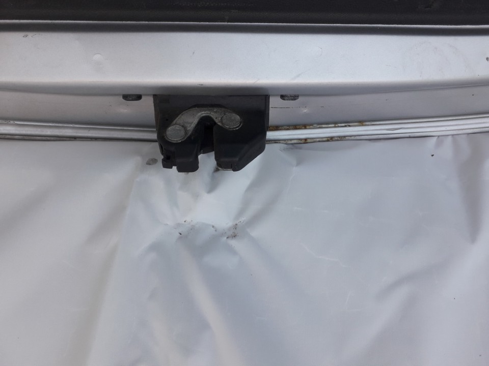 Opel Corsa 2008 Trunk Lid Lock Latch - REAR - Thumbnail 2
