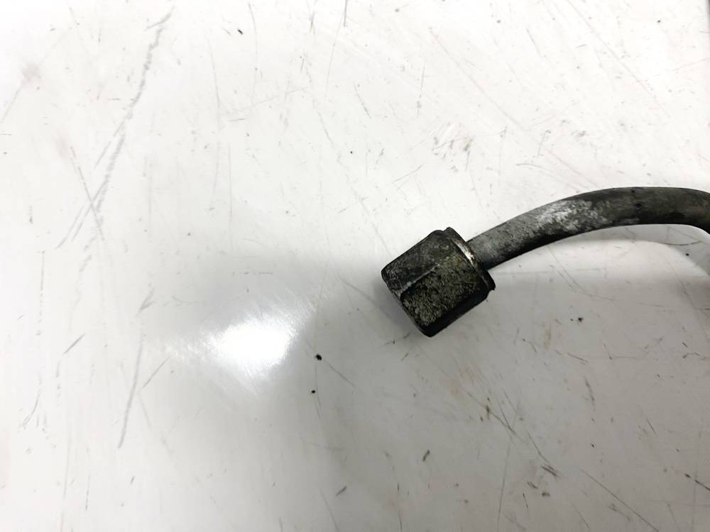 Toyota Corolla Verso 2007 Fuel tube (tube injector) - Thumbnail 3