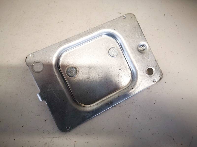 6G9N3C187MB Volvo XC 70 2008 PLASTICOS-Otros soportes - Thumbnail 3