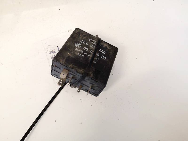 4A0907440 Audi A3 2000 Relay module