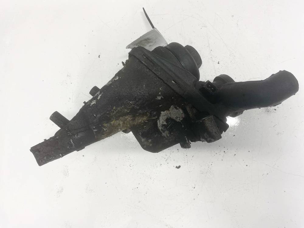 30684381 Volvo S40 2004 Oil Filter Housing (oil filter cooler)