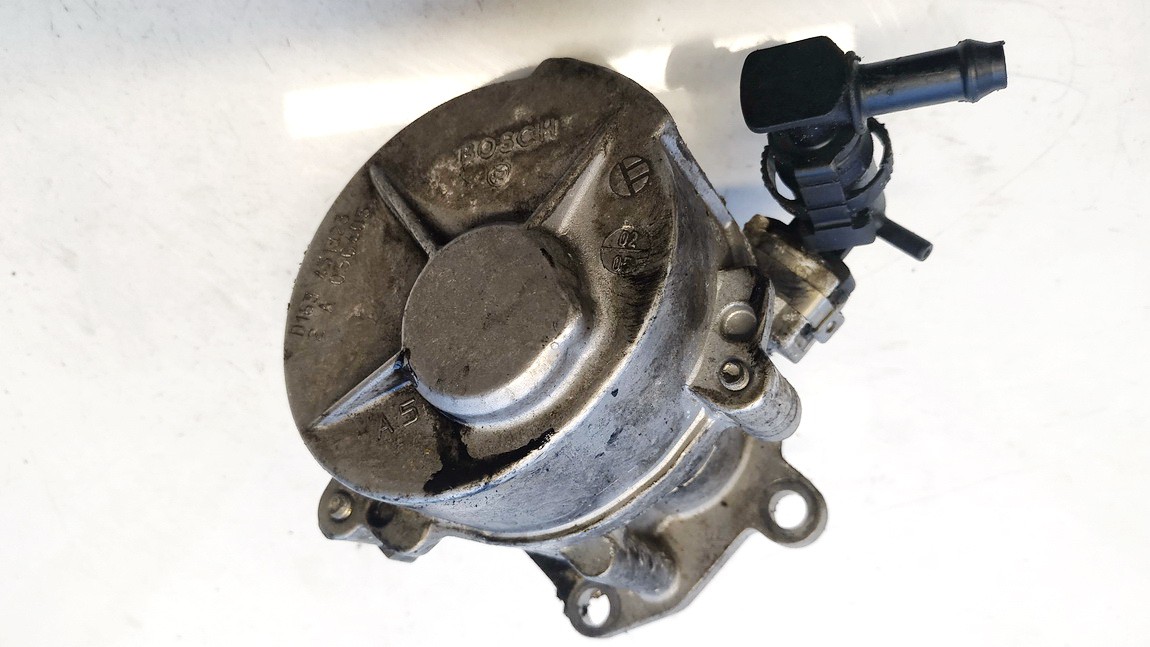 D163451323 Nissan Primera 2005 Brake Vacuum Pump