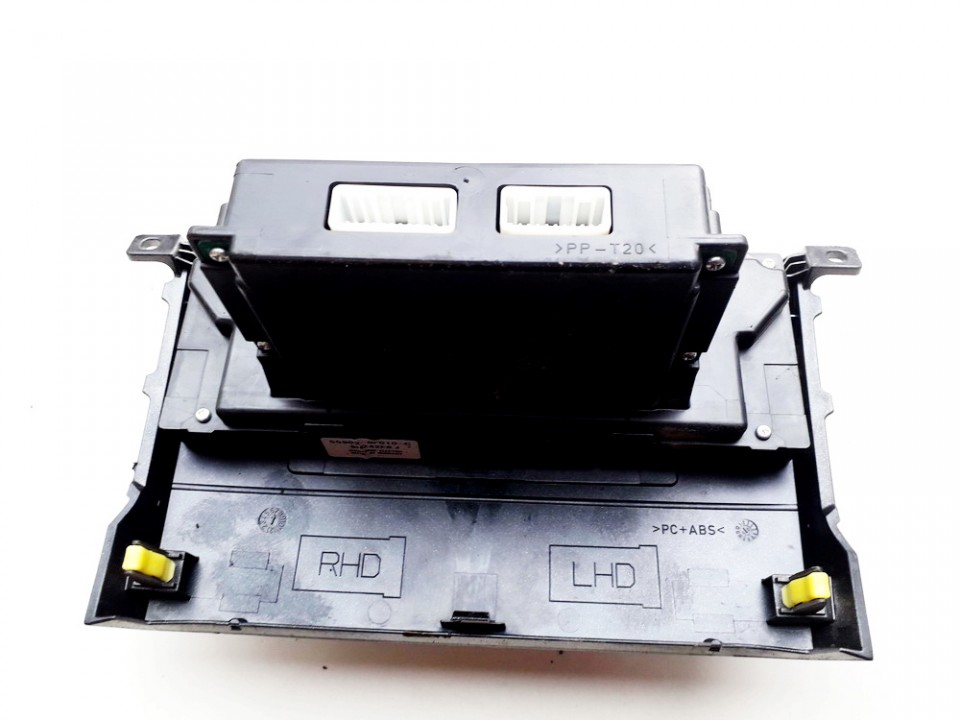 559000F020 Toyota Corolla Verso 2005 Climate Control Panel (heater control switches) - Thumbnail 2