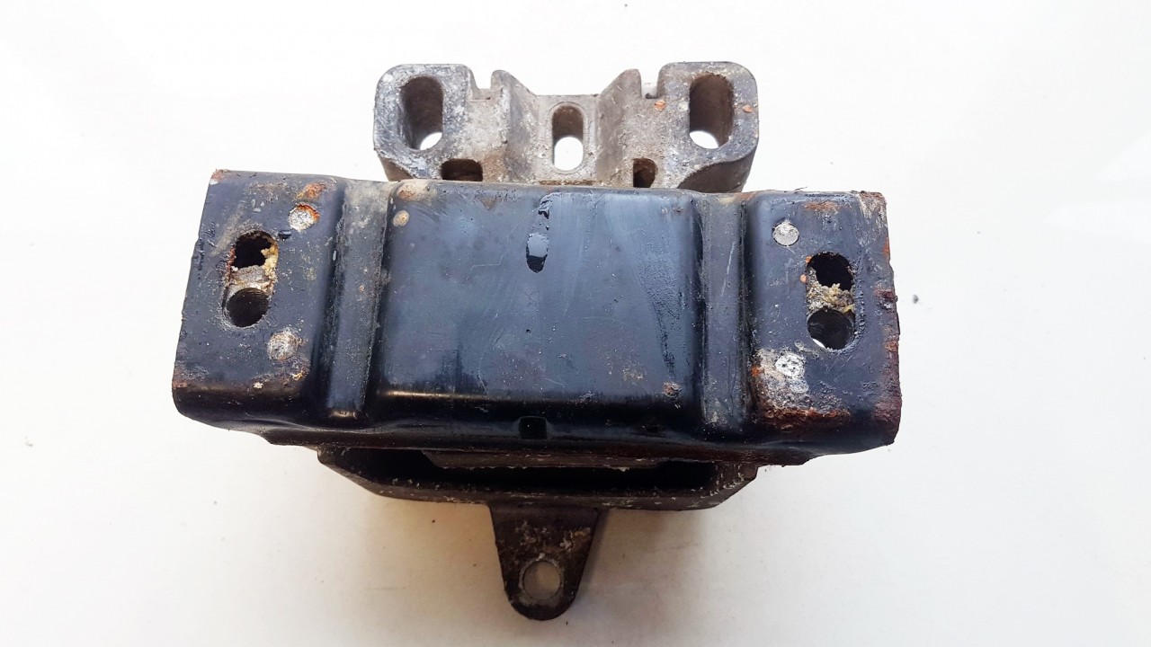 1J0199555AJ Audi A3 1998 Variklio pagalves bei Greiciu dezes pagalves - Thumbnail 2