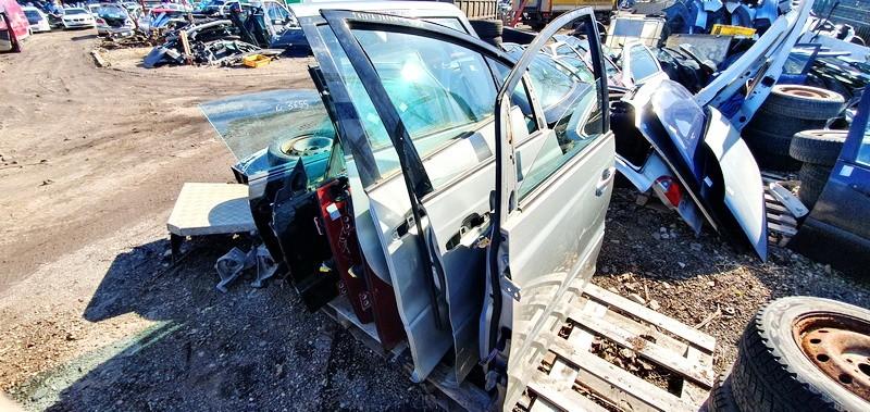 SIDABRINES Toyota Previa 2002 Drzwi - PRZEDNIE PRAWE