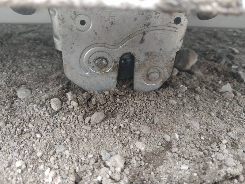 Opel Corsa 2008 Trunk Lid Lock Latch - REAR - Thumbnail 2