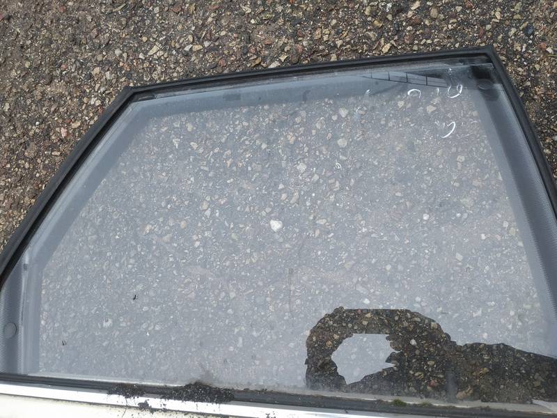 AS2 Audi 100 1987 Duru stiklas G.D.