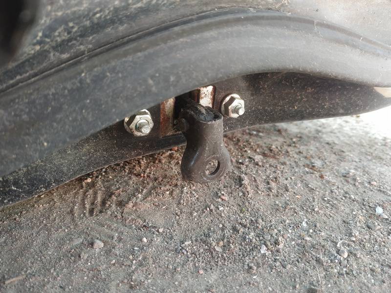 Toyota Corolla Verso 2005 Durvju atvēruma ierobežotājs - PRIEKŠA PA LABI - Thumbnail 2