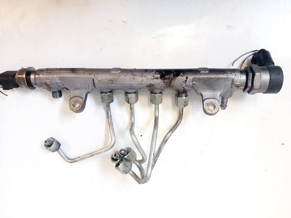 03L130089A Audi Q5 2009 Fuel injector rail (injectors)(Fuel distributor) - Thumbnail 2