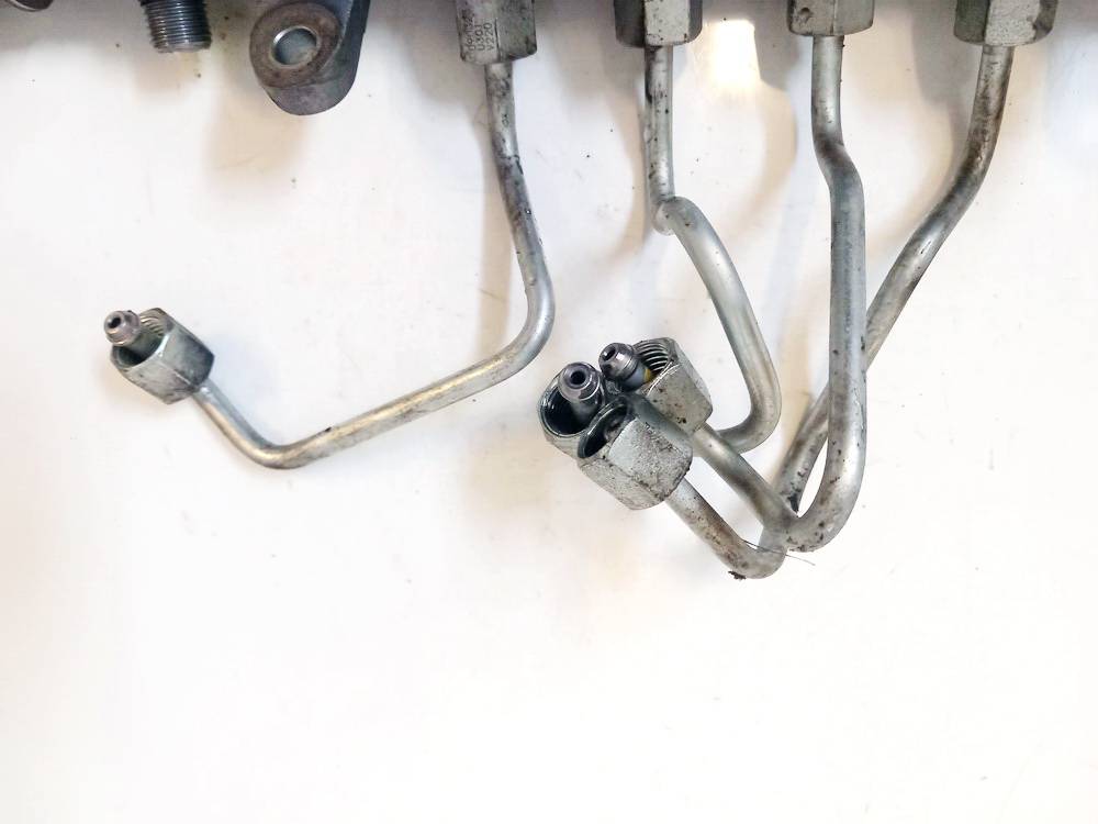 03L130089A Audi Q5 2009 Fuel injector rail (injectors)(Fuel distributor) - Thumbnail 3