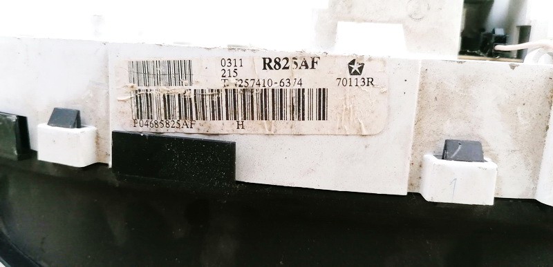 P04685825AP Chrysler Voyager 2001 Speedometers - Cockpit - Speedo Clocks Instrument - Thumbnail 3